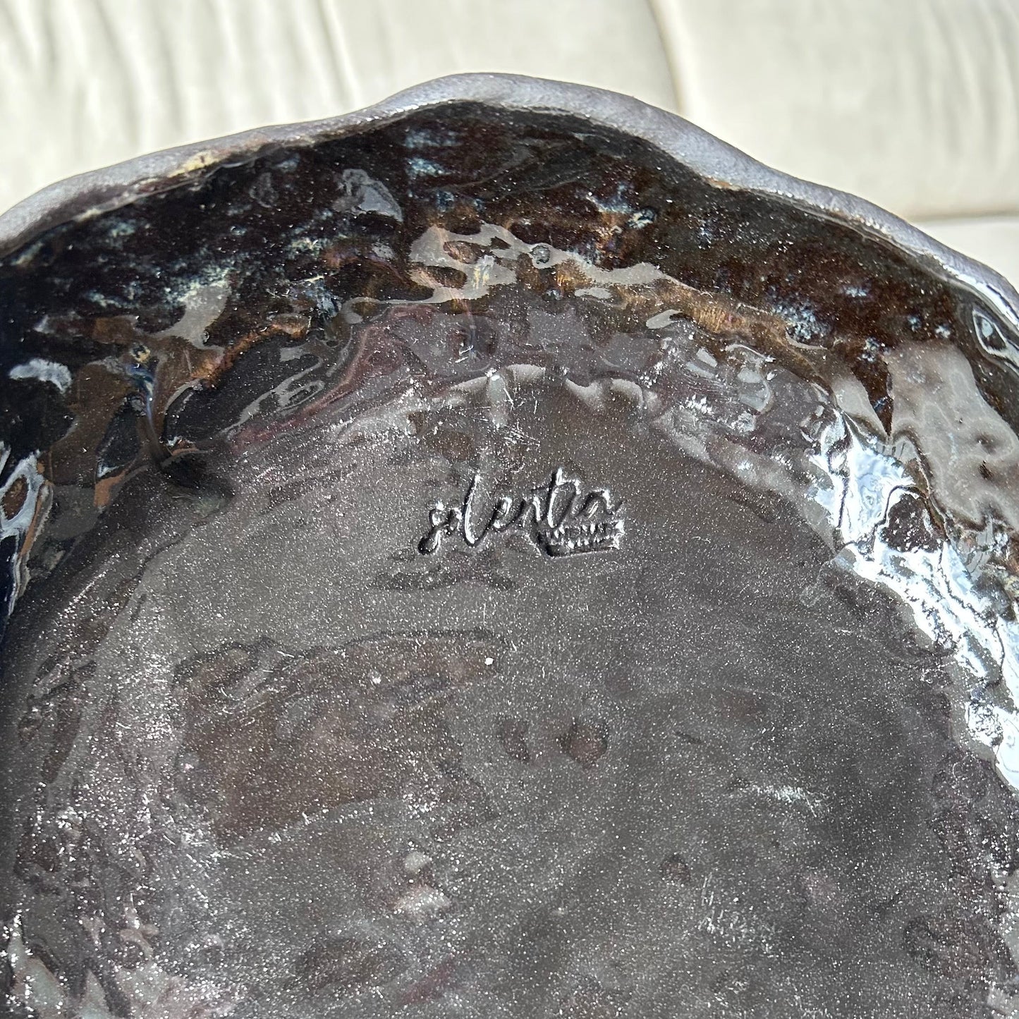Big bowl 𝘙𝘶𝘴𝘵𝘪𝘤 𝘤𝘩𝘪𝘤