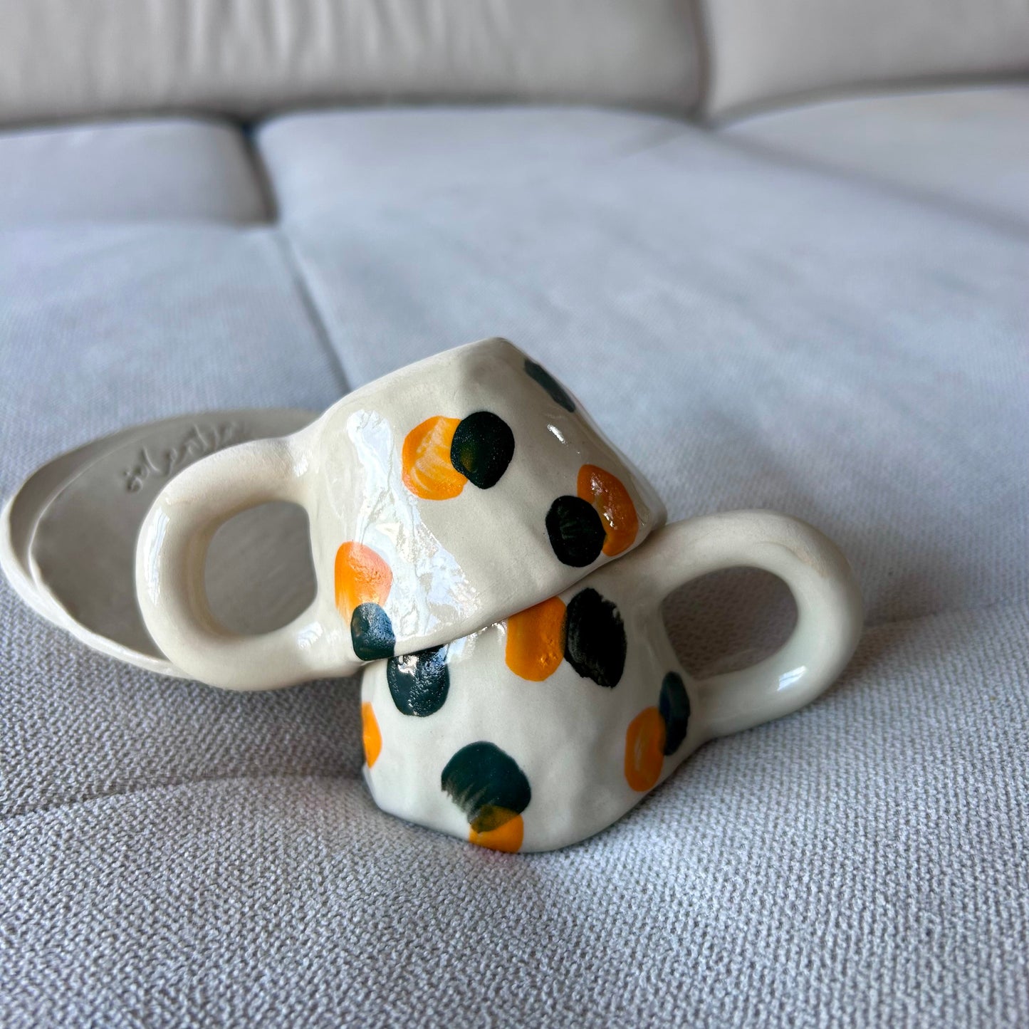 Set tazzine + piattini 𝘈𝘳𝘭𝘦𝘤𝘤𝘩𝘪𝘯𝘰