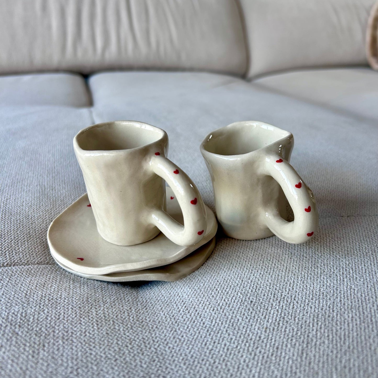 Set tazzine + piattini 𝘊𝘶𝘰𝘳𝘪𝘤𝘪𝘯𝘪 𝘤𝘢𝘳𝘪𝘯𝘪
